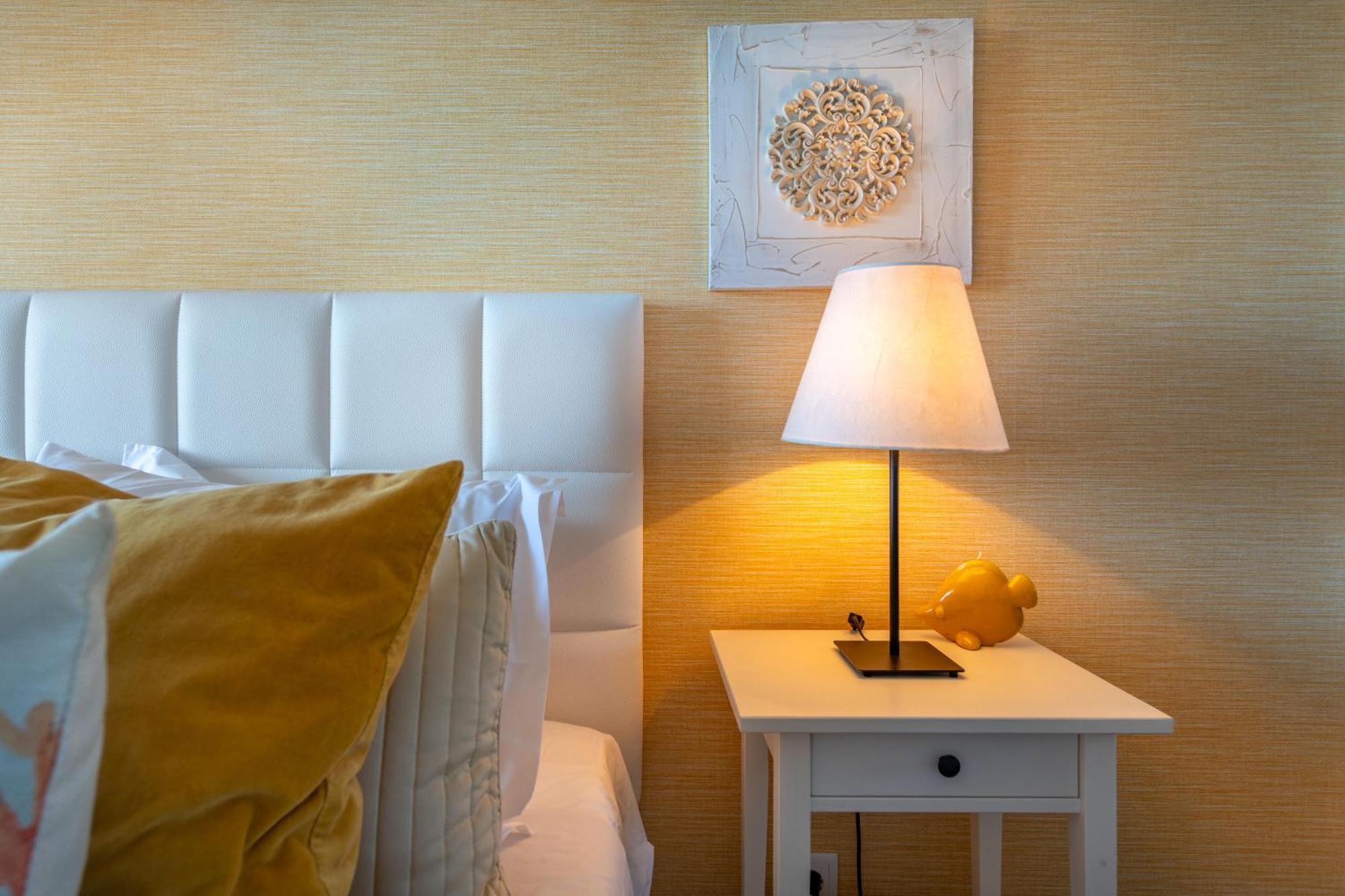 Apartamento Gomes -Free Airco, Wiffi & Swimming Pool- By Bedzy Porches  Eksteriør billede